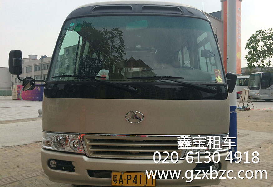 中巴